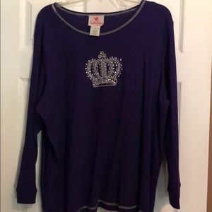 Women’s long sleeve